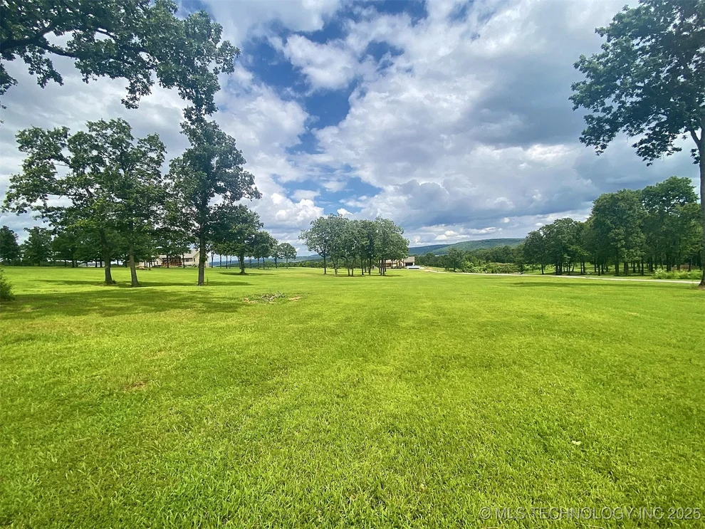 Unit for sale at 15860 W Redbud Road, Park Hill, OK 74451