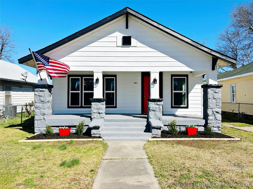 Unit for sale at 907 E 3rd Street, Okmulgee, OK 74447