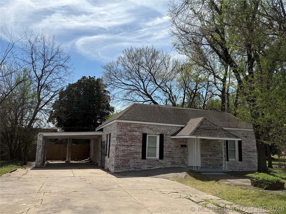 Unit for sale at 4031 Oklahoma Street, Muskogee, OK 74401