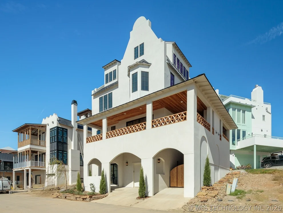 Unit for sale at 105 Lower Greenway, Carlton Landing, OK 74432