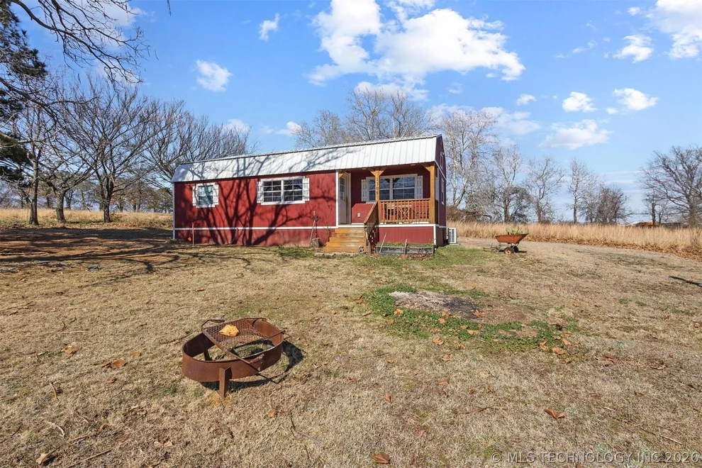 Unit for sale at 1308 Church Road, Silo, OK 74701