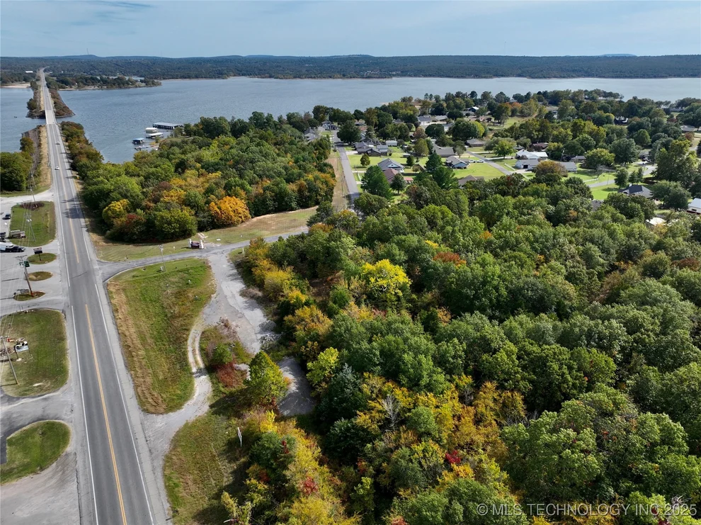 Unit for sale at 5 E Highway 9, Eufaula, OK 74432