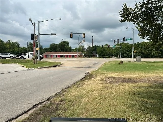 Unit for sale at 917 Martin Luther King Drive, Okmulgee, OK 74447