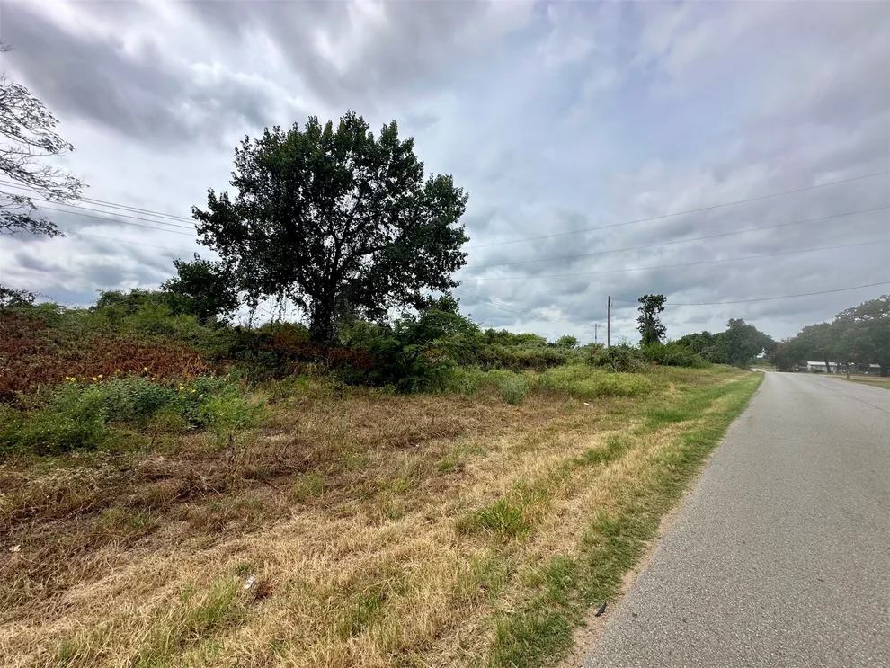 Unit for sale at 12776 Kaney, Kingston, OK 73439