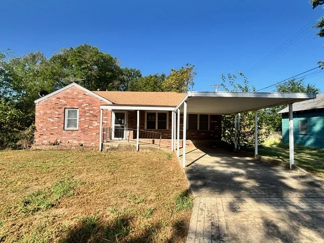 Unit for sale at 211 S Ohio Avenue, Haskell, OK 74436