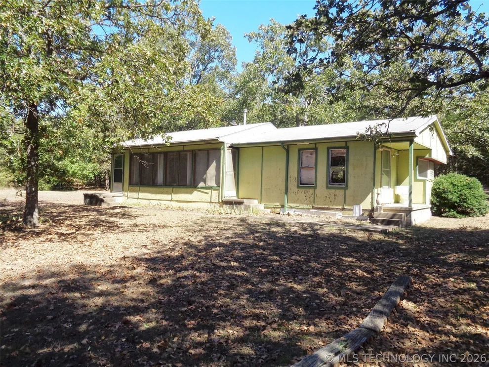 Unit for sale at 203 Oak Avenue, Stigler, OK 74462