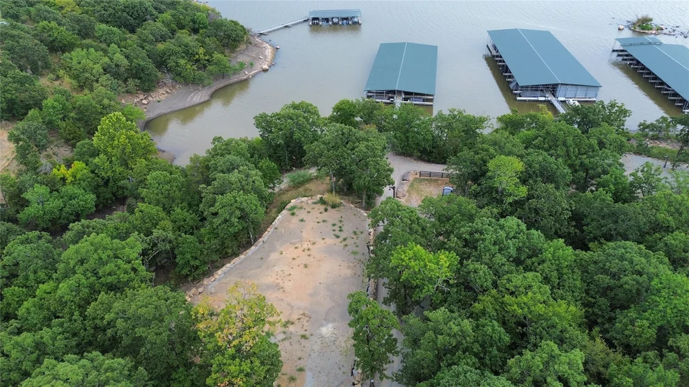 Unit for sale at 200 Stone Ridge Road, Eufaula, OK 74432