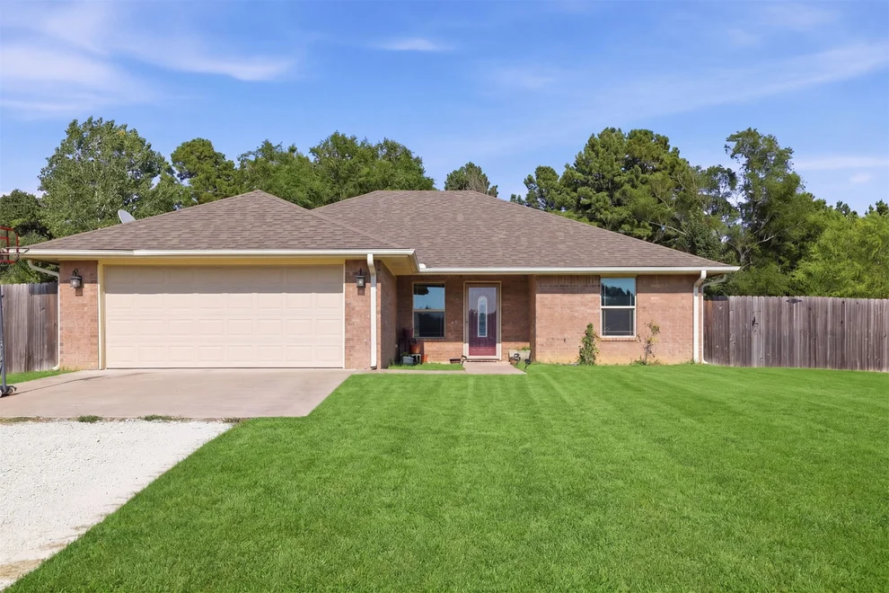 Unit for sale at 14160 County Road 3613, Ada, OK 74820