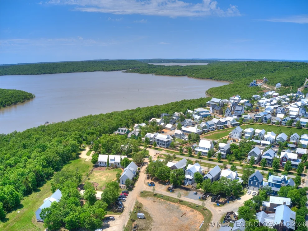 Unit for sale at 133 Lower Greenway, Carlton Landing, OK 74432