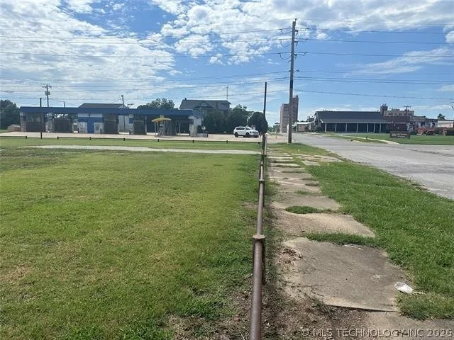 Unit for sale at E 7th Street, Okmulgee, OK 74447