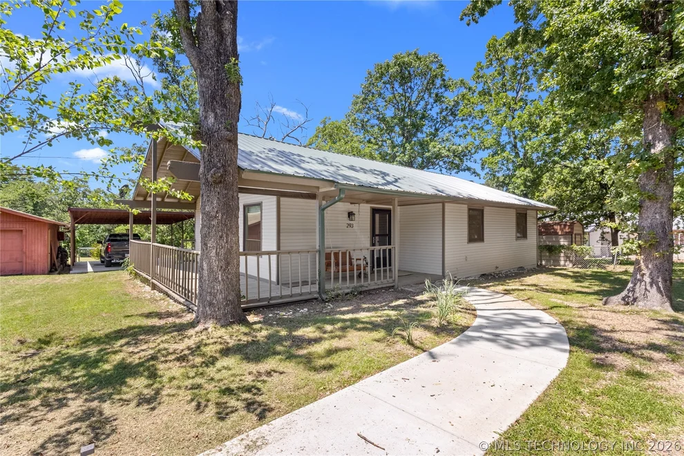 Unit for sale at 293 Kiamichi, Eufaula, OK 74432