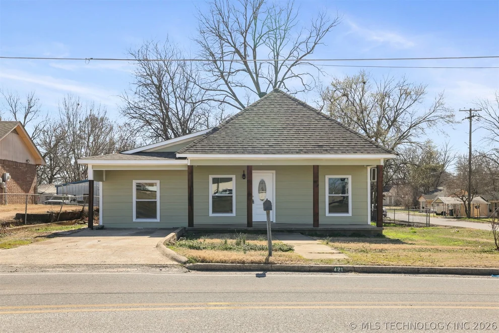 Unit for sale at 421 W Arkansas, Durant, OK 74701