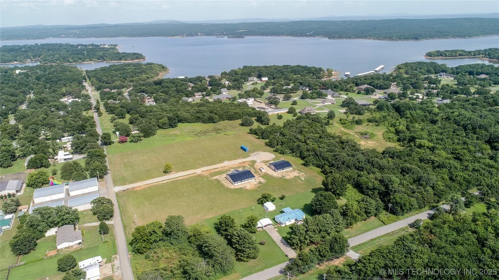 Unit for sale at 1 Reagan Drive, Eufaula, OK 74432