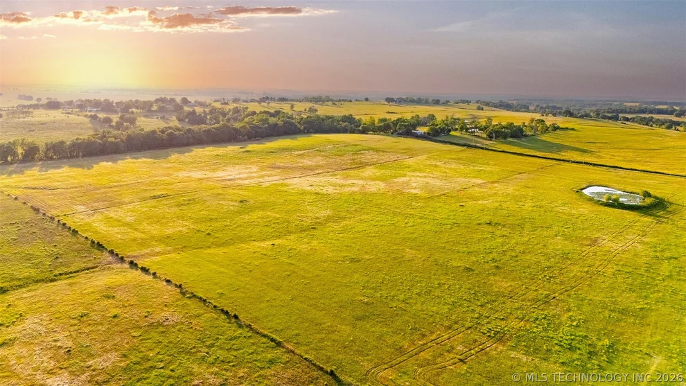 Unit for sale at 6 E 260 Road, Vinita, OK 74426