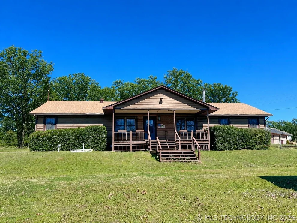 Unit for sale at 589 Mohawk Drive, Eufaula, OK 74432