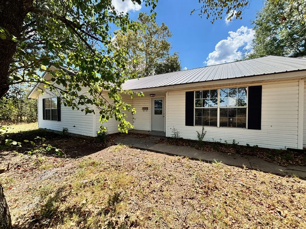 Unit for sale at 40002 Country Road 4500, Stigler, OK 74462