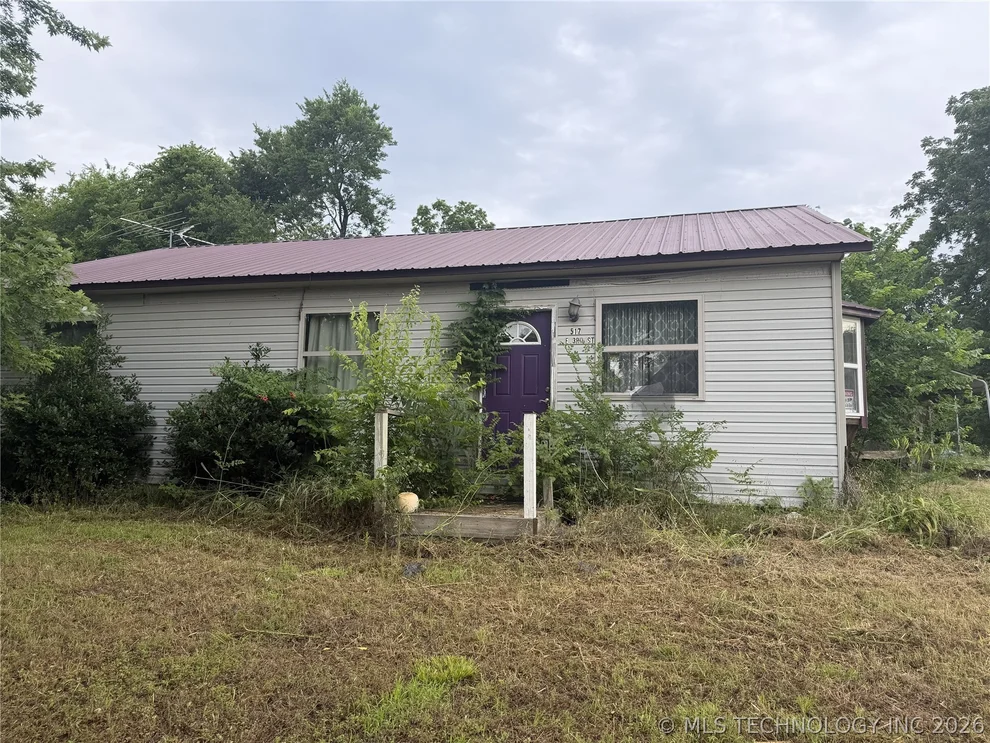 Unit for sale at 517 E 3rd Street, Okmulgee, OK 74447
