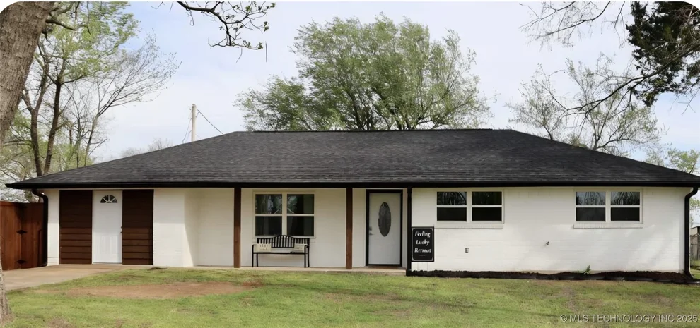 Unit for sale at 907 S McKinley, Calera, OK 74730