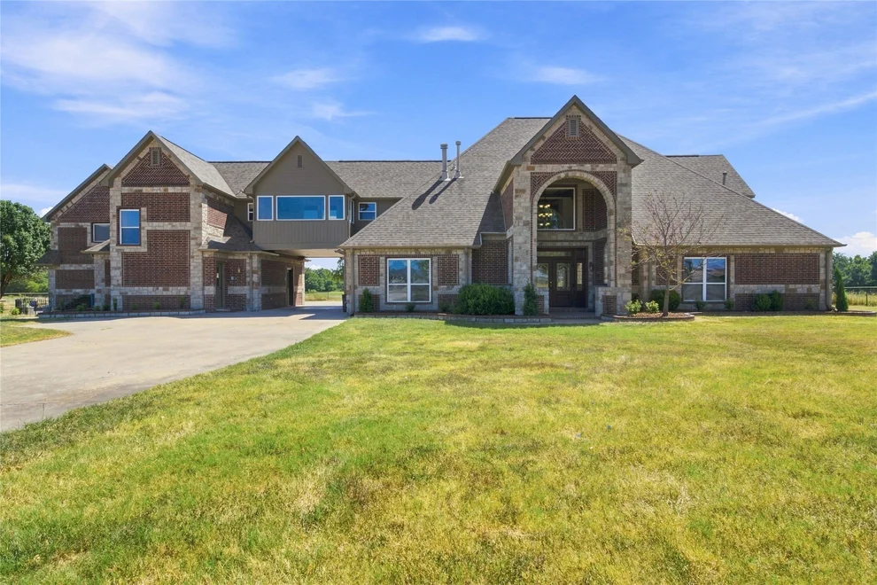 Unit for sale at 2388 W 113th Street N, Sperry, OK 74073