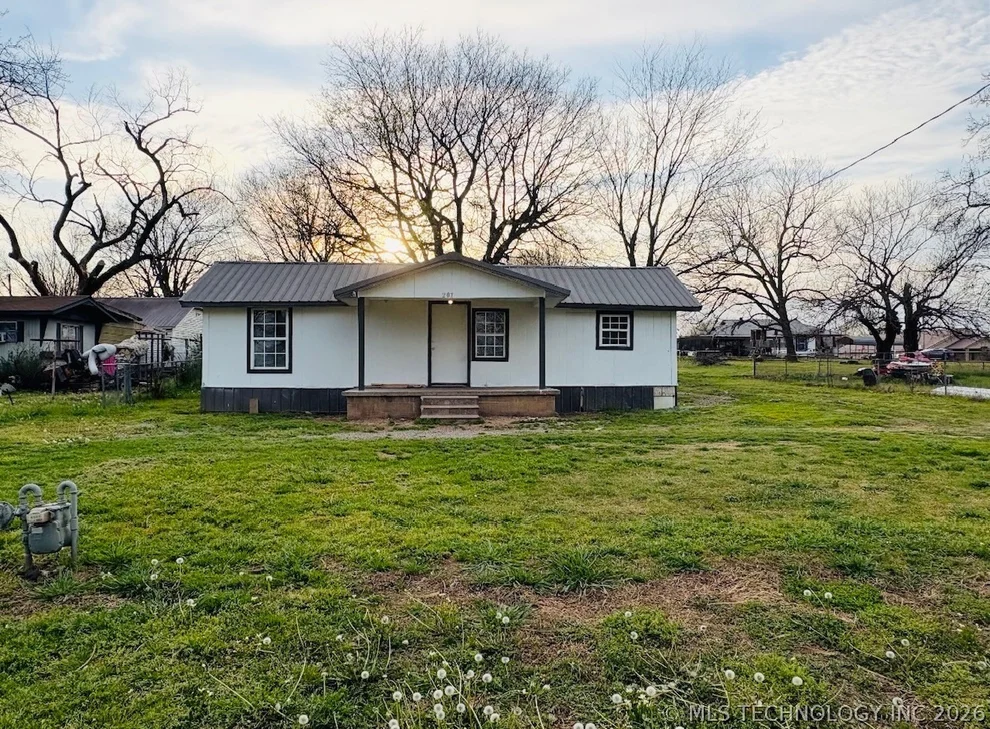 Unit for sale at 207 S 3rd Street, Porum, OK 74455
