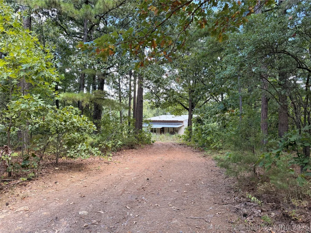 Unit for sale at 16508 Round Mtn, Howe, OK 74940