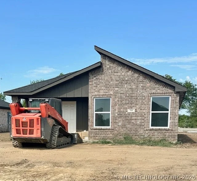 Unit for sale at 733 Elm Street, Seminole, OK 74868