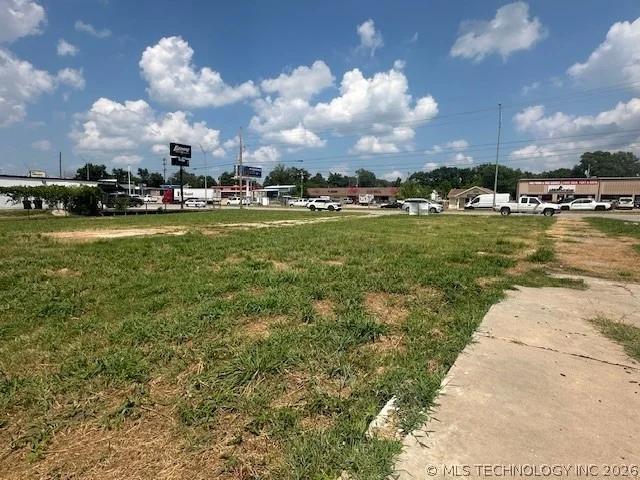 Unit for sale at 820 S Wood Drive, Okmulgee, OK 74447