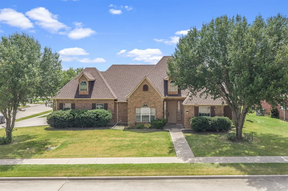 Unit for sale at 412 Wandering, Ardmore, OK 73401