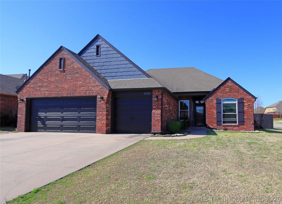 Unit for sale at 3302 S 208th EastAvenue, Broken Arrow, OK 74014