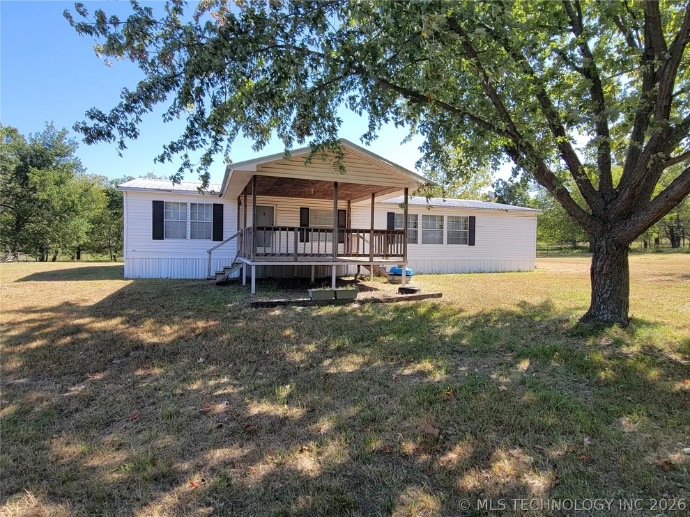 Unit for sale at 102 James Thomas, Eufaula, OK 74432