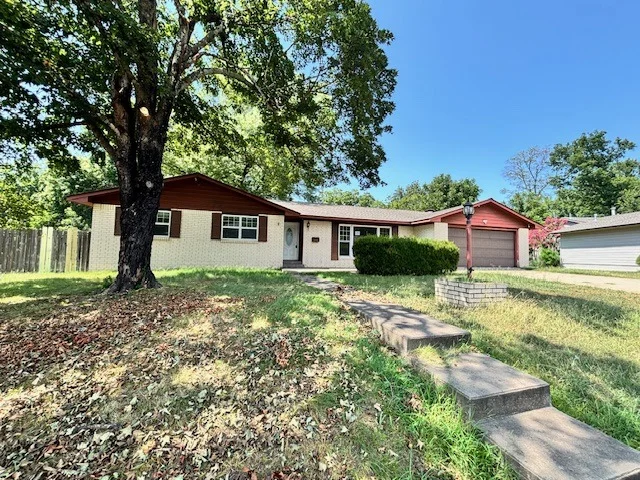 Unit for sale at 259 Redbud Lane, Tahlequah, OK 74464