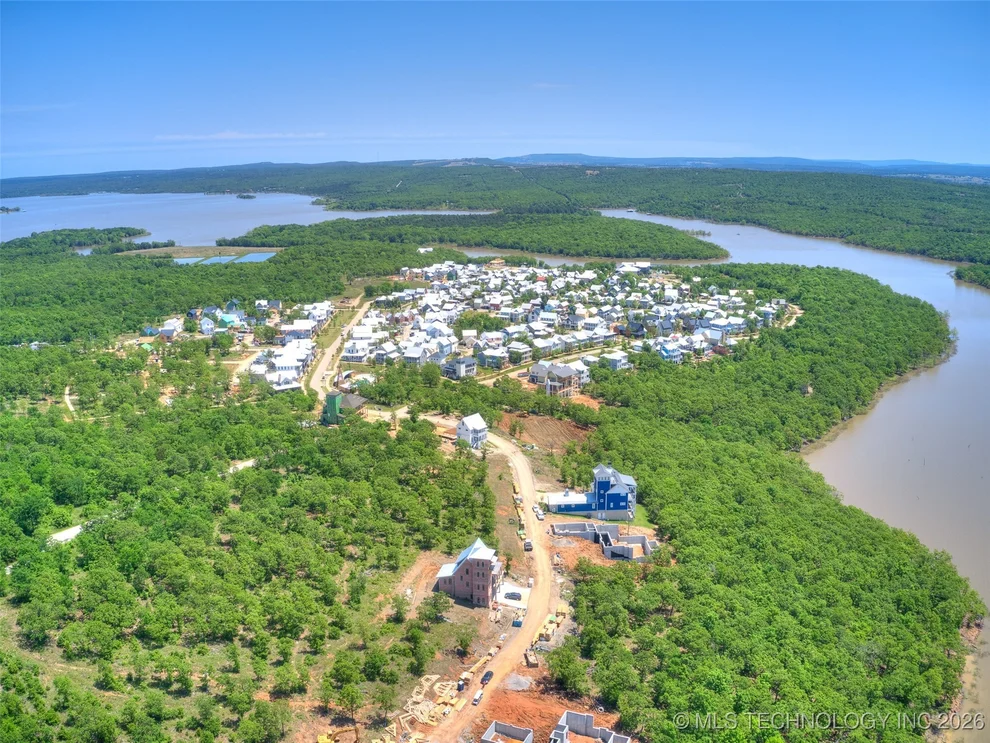 Unit for sale at 129 Lower Greenway, Carlton Landing, OK 74432