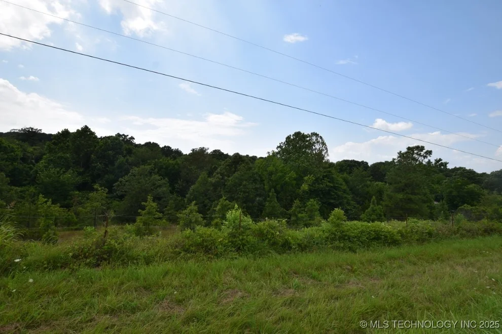 Unit for sale at 36321 Hwy 20, Jay, OK 74346