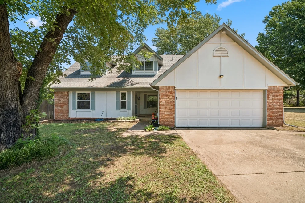 Unit for sale at 24615 E Sisemore Street, Broken Arrow, OK 74014