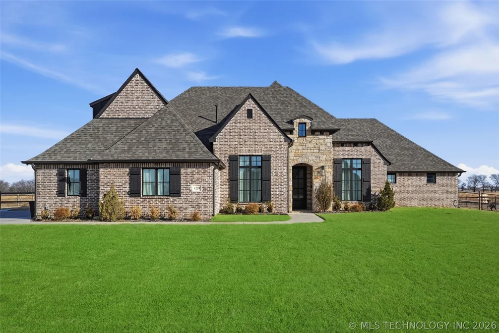 Unit for sale at 4239 E 177th Place S, Bixby, OK 74008