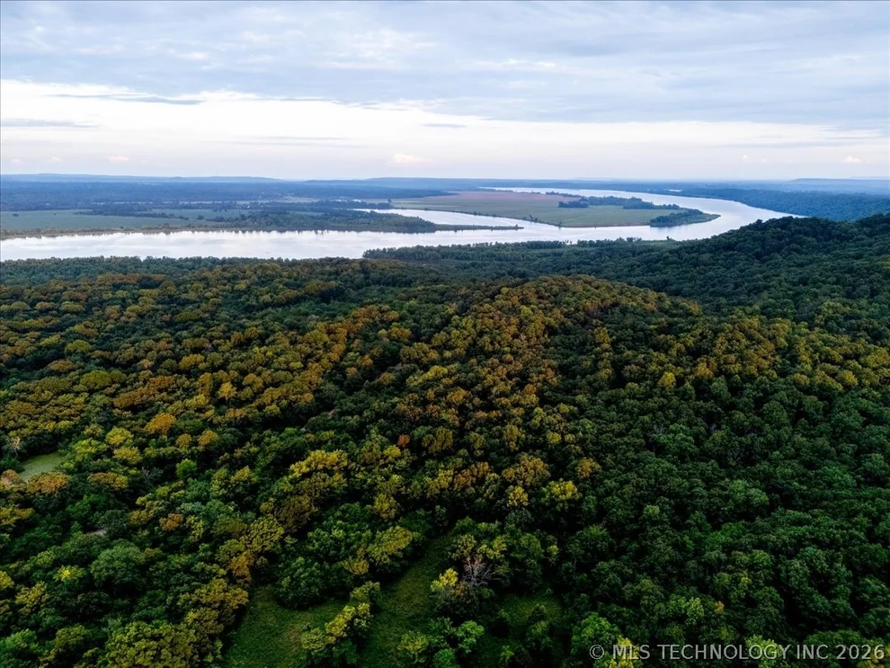 Unit for sale at 3 E Davis Field Road, Muskogee, OK 74403