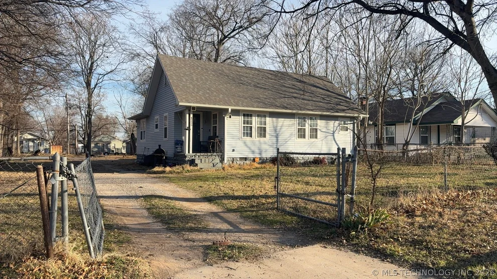 Unit for sale at 4225 E 2nd Place, Tulsa, OK 74112