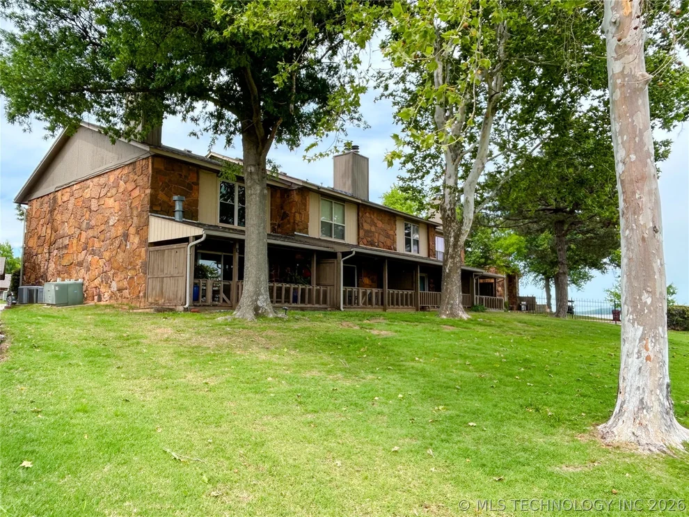 Unit for sale at 7020 Lakeshore Drive, Eufaula, OK 74432