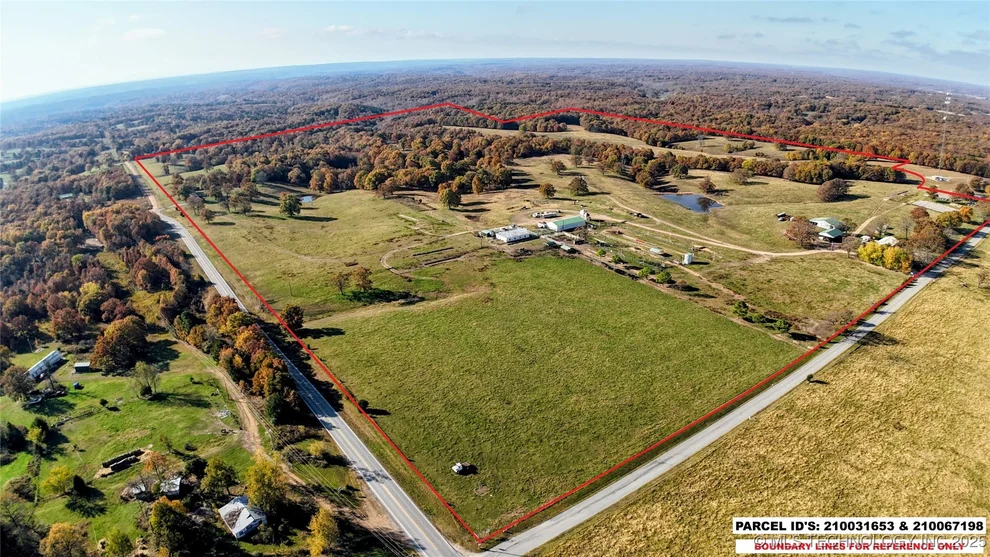 Unit for sale at 811 E 57th Road, Kansas, OK 74347