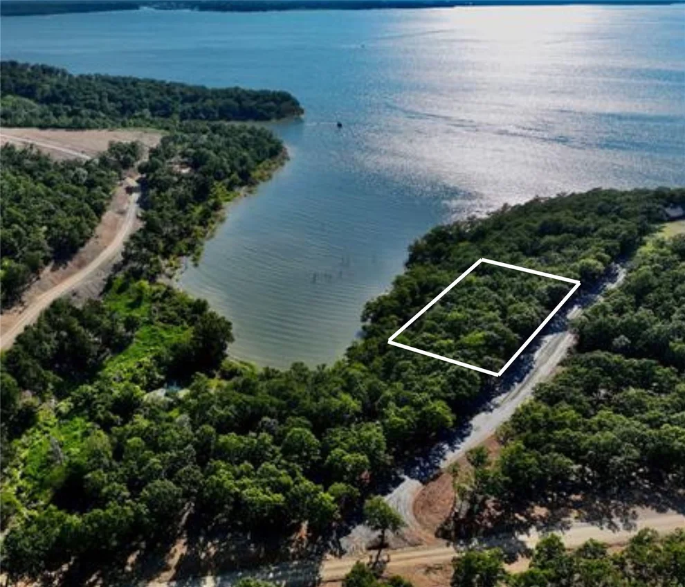 Unit for sale at 247 Patriot Pointe, Eufaula, OK 74432