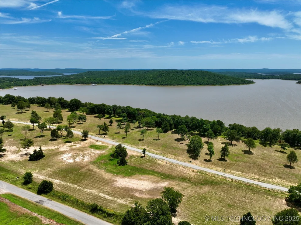 Unit for sale at 24 Kathy Lane, Eufaula, OK 74432