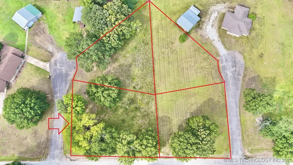 Unit for sale at 14 NW 3rd Circle, Stigler, OK 74462