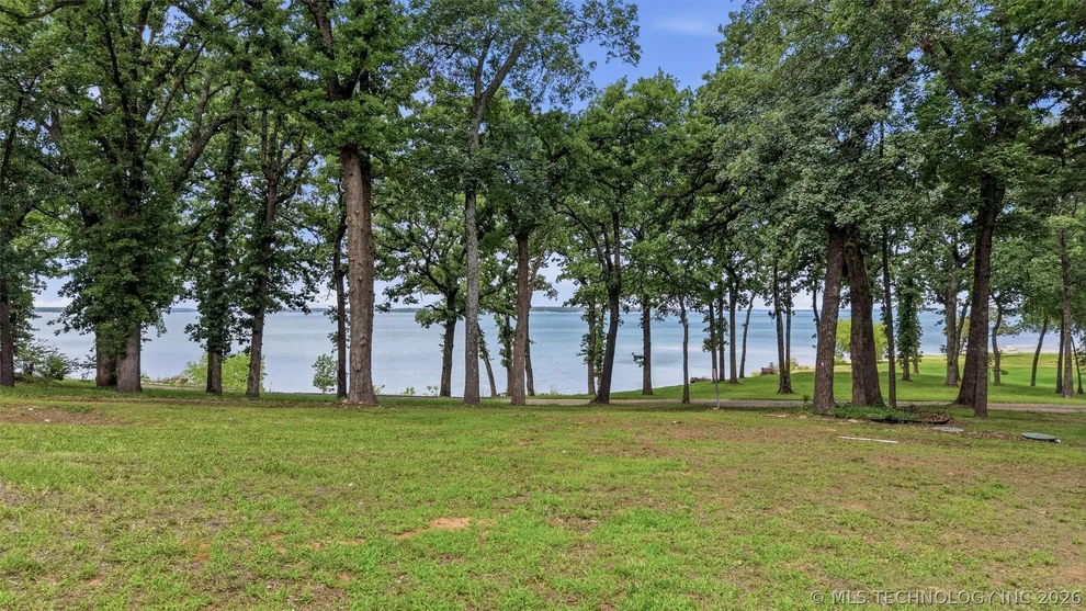 Unit for sale at 90 Circle Drive, Cartwright, OK 74731