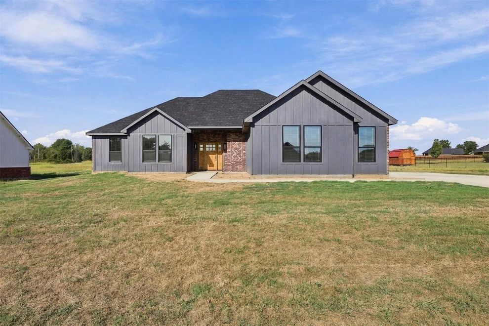 Unit for sale at 63 Pecan Ridge Road, Durant, OK 74701