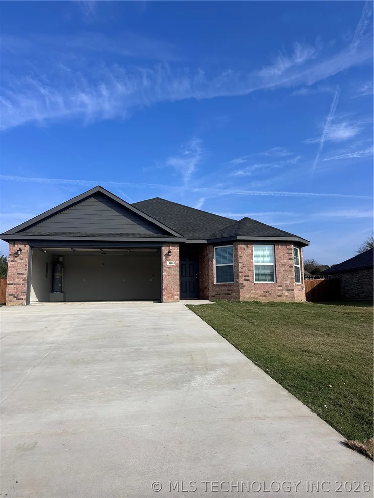 Unit for sale at 3400 Little John, Durant, OK 74701