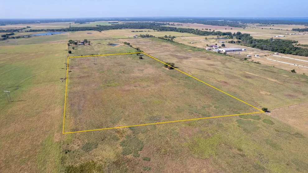 Unit for sale at Sterret, Calera, OK 74730