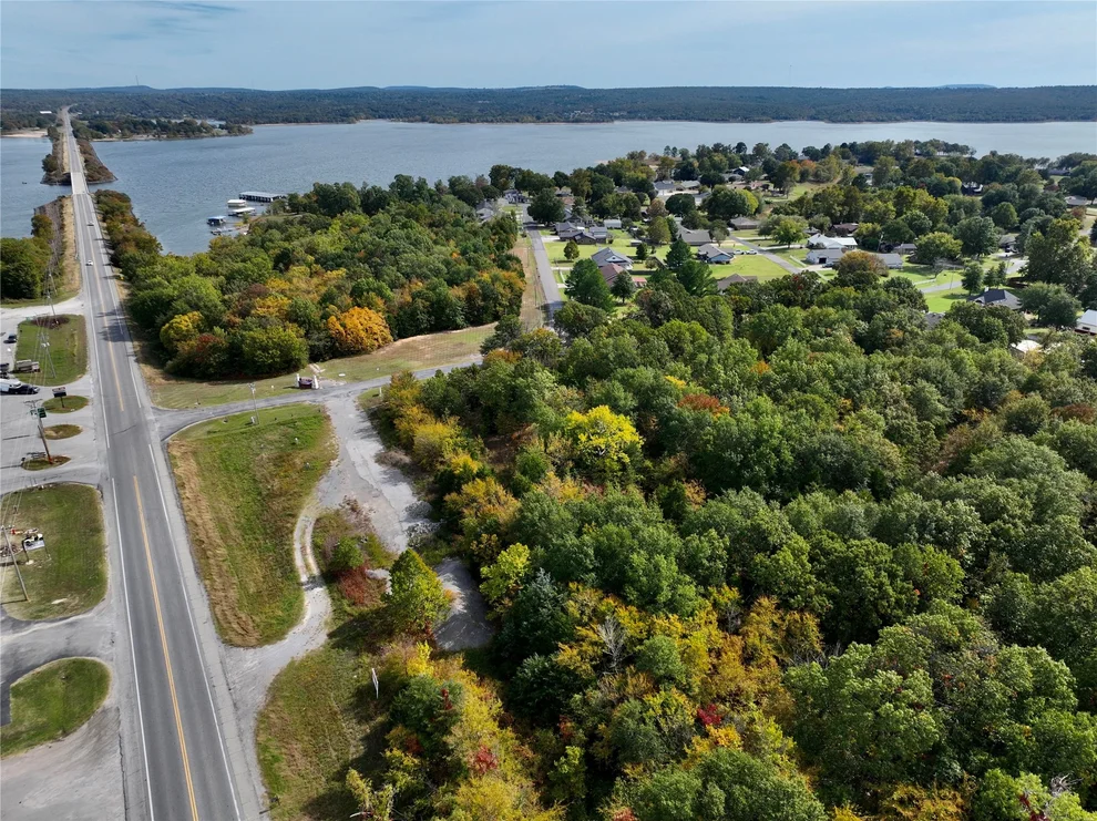 Unit for sale at 5 E Hwy 9, Eufaula, OK 74432