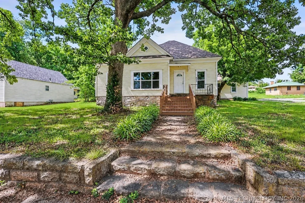 Unit for sale at 611 Goingsnake Street, Tahlequah, OK 74464