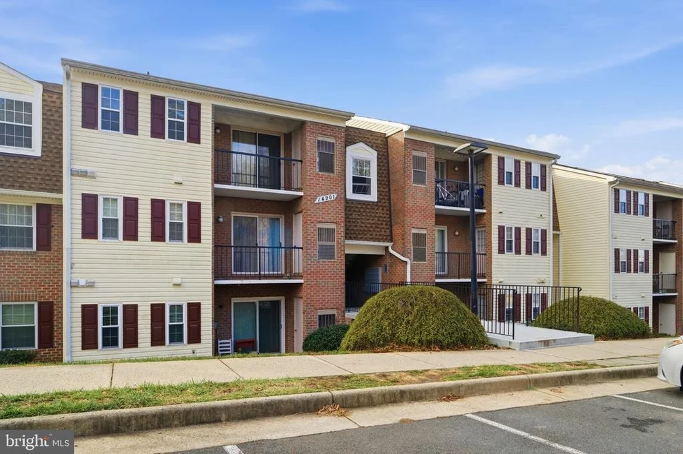 Unit for sale at 14901 RYDELL ROAD, CENTREVILLE, VA 20121