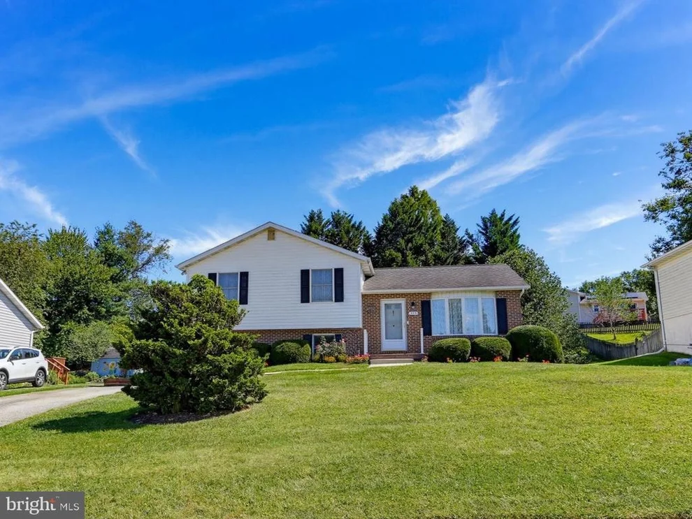Unit for sale at 375 SUNSHINE WAY, WESTMINSTER, MD 21157